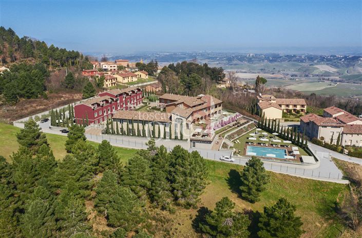 Image No.12-2 Bed House for sale