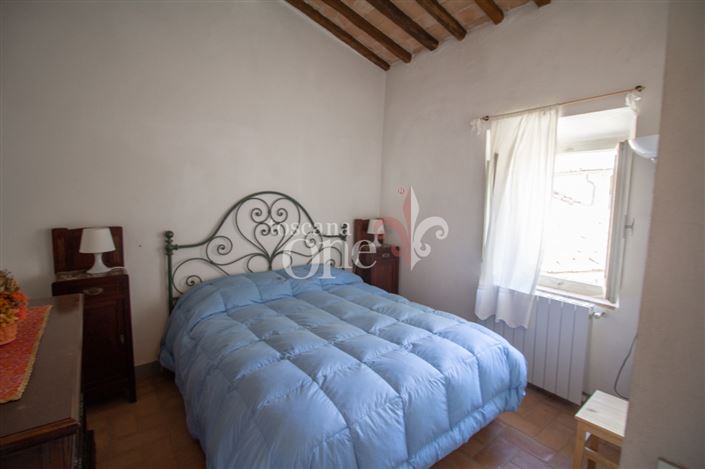 Image No.19-4 Bed House for sale