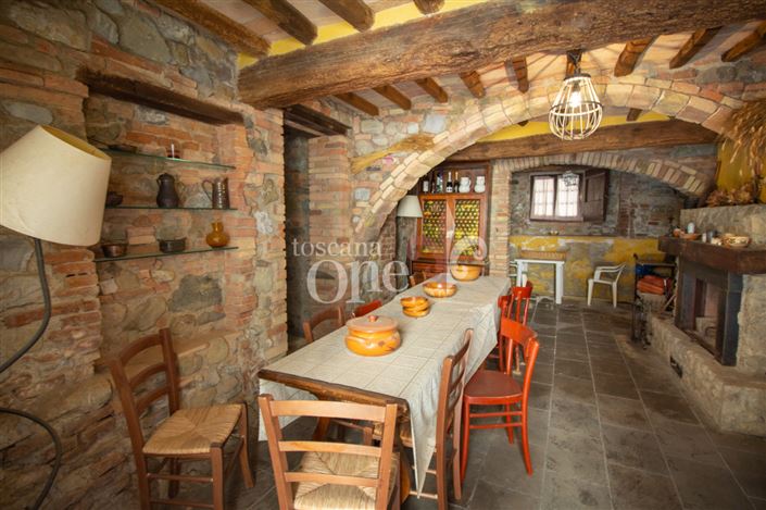 Image No.24-4 Bed House for sale