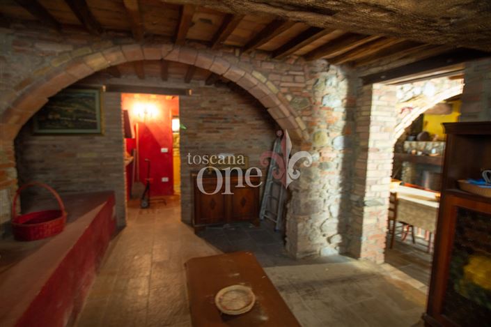 Image No.26-4 Bed House for sale