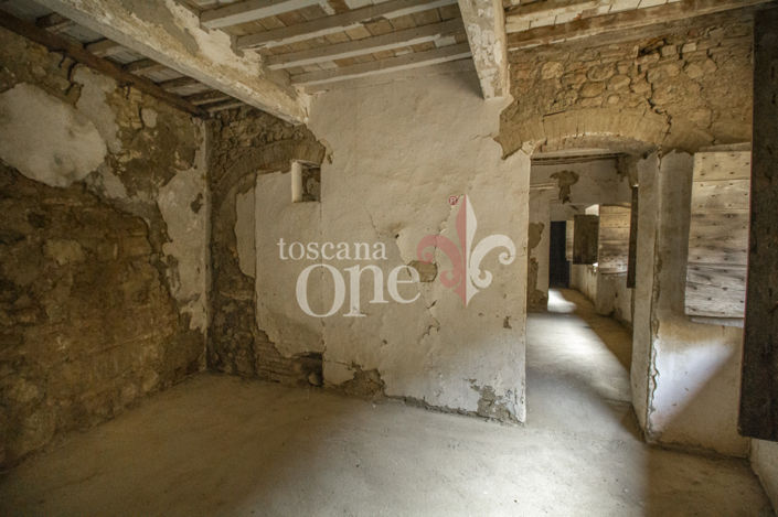 Image No.17-4 Bed House for sale