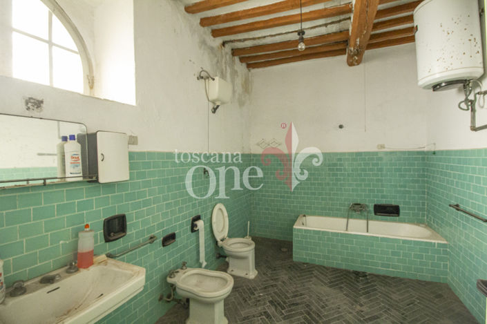 Image No.27-4 Bed House for sale