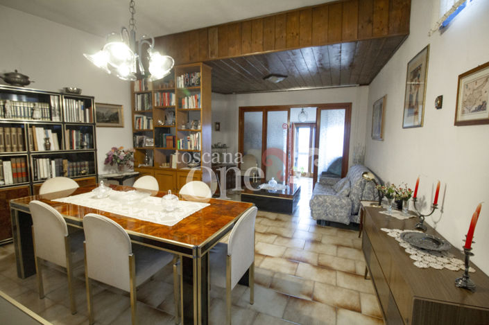 Image No.12-4 Bed Apartment for sale