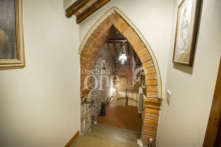 Image No.17-2 Bed House for sale