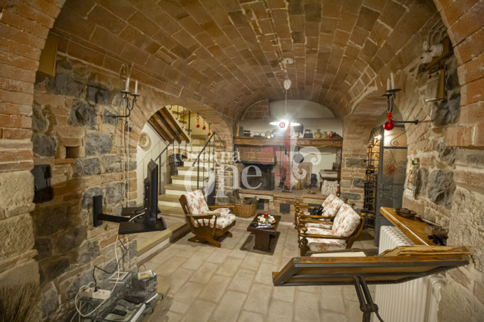 Image No.3-2 Bed House for sale