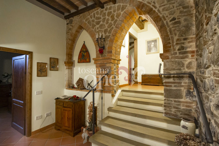 Image No.8-2 Bed House for sale