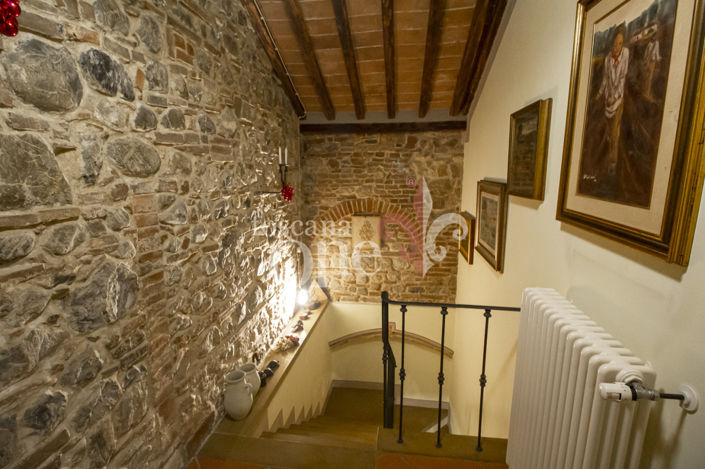 Image No.9-2 Bed House for sale