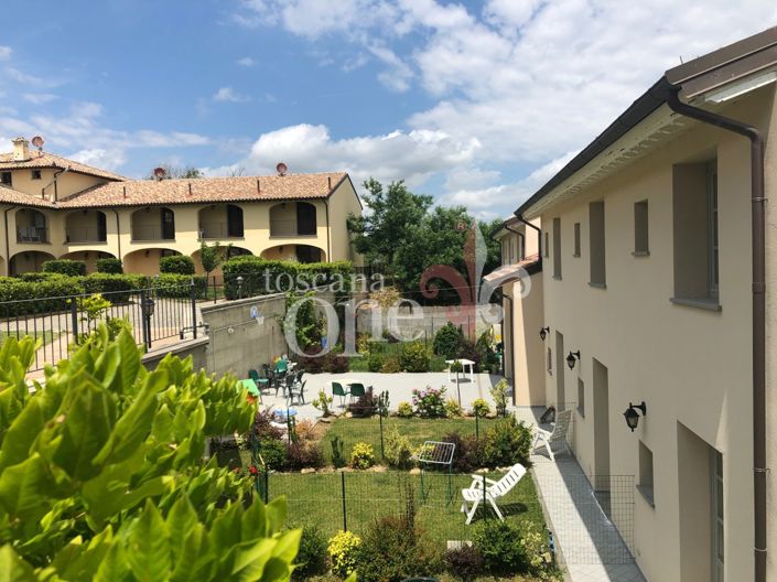 Image No.15-1 Bed House for sale