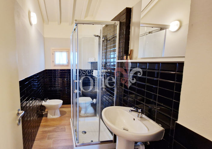 Image No.22-1 Bed House for sale