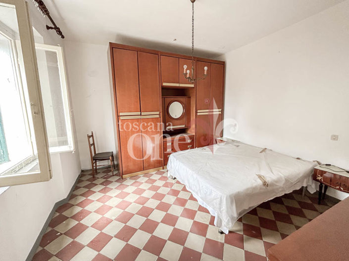 Image No.14-2 Bed House for sale