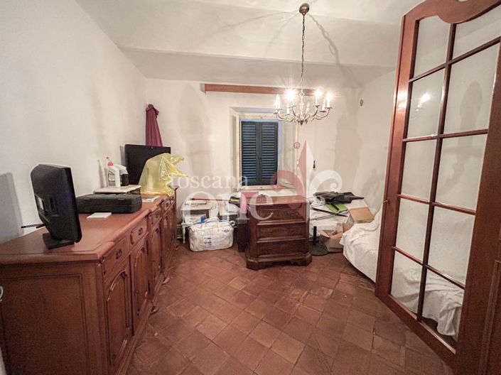 Image No.24-2 Bed House for sale