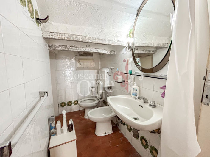 Image No.26-2 Bed House for sale