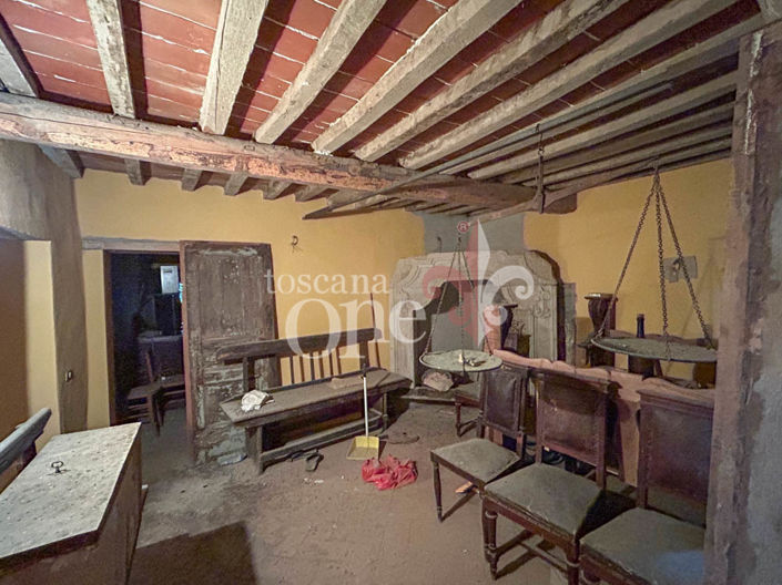 Image No.23-6 Bed House for sale