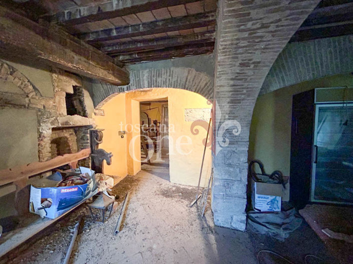 Image No.27-6 Bed House for sale