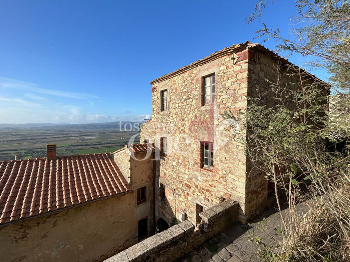 Image No.6-6 Bed House for sale