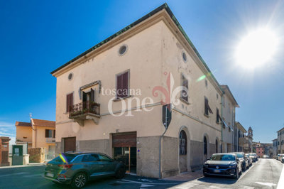 1 - Pomarance, House