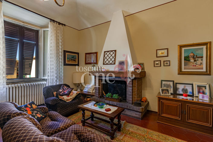 Image No.10-4 Bed House for sale