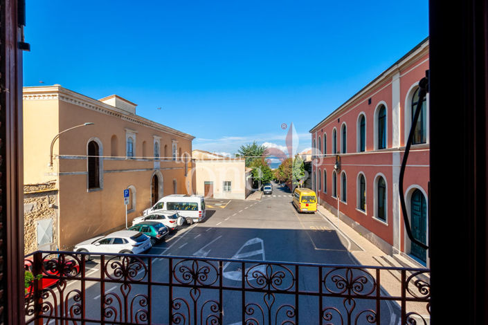 Image No.24-4 Bed House for sale