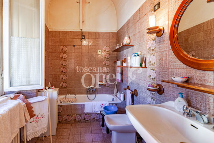 Image No.26-Maison de 4 chambres à vendre à Pomarance