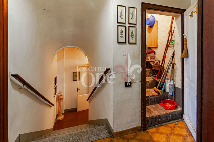 Image No.29-4 Bed House for sale