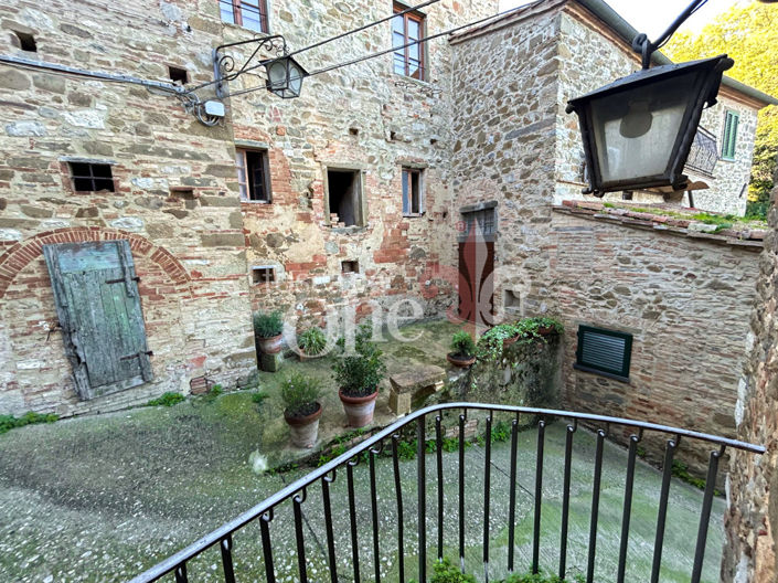 Image No.22-2 Bed House for sale