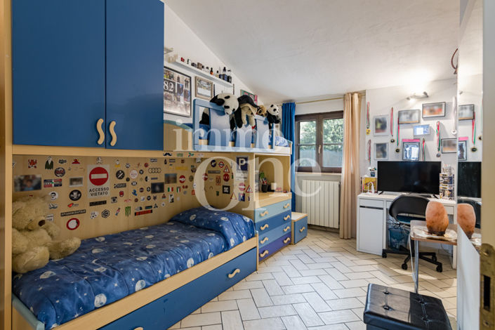 Image No.19-3 Bed House for sale