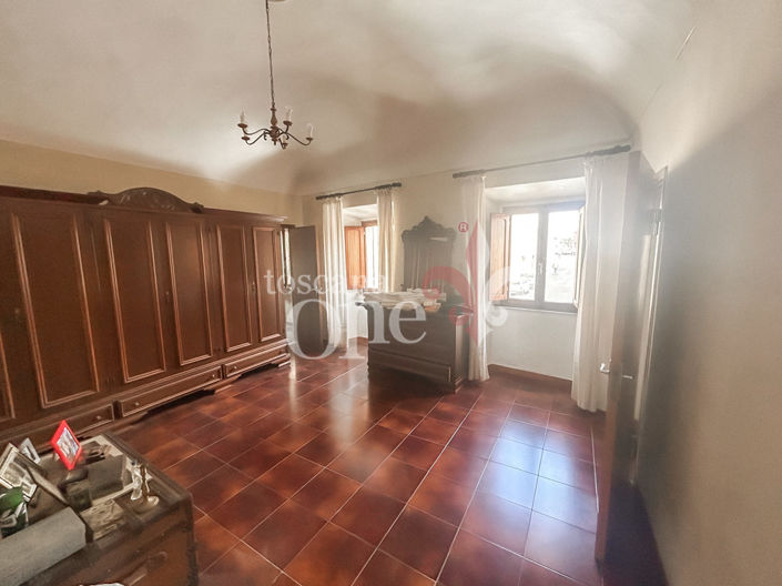 Image No.18-5 Bed Apartment for sale