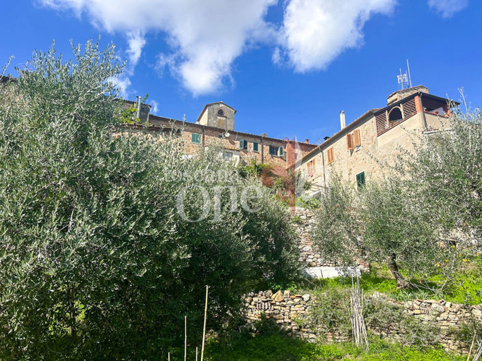 Image No.18-2 Bed Apartment for sale