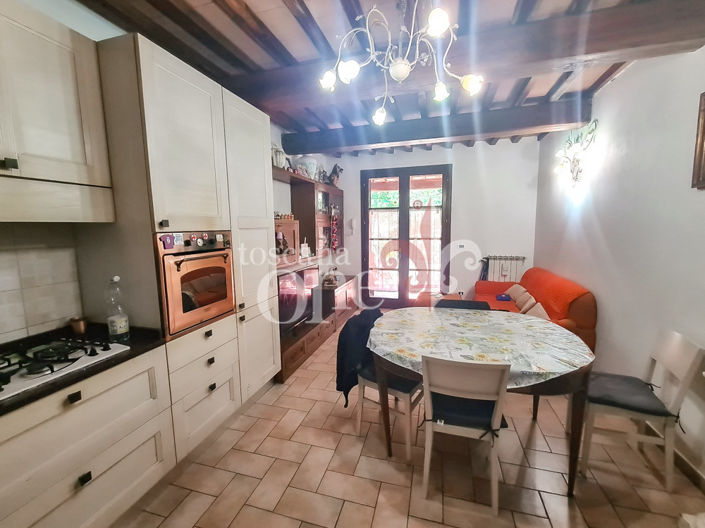 Image No.5-2 Bed House for sale