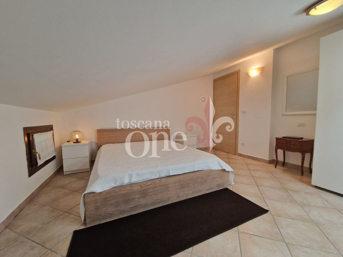 Image No.20-Appartement de 3 chambres à vendre à Bucine