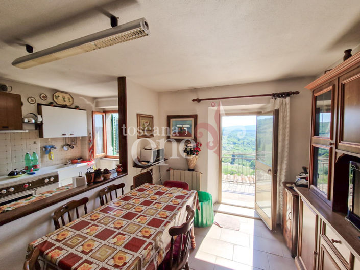 Image No.8-Maison de 2 chambres à vendre à Cinigiano