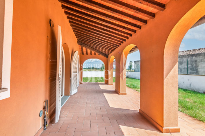 Image No.2-3 Bed House for sale