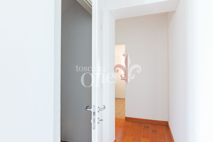 Image No.29-3 Bed House for sale