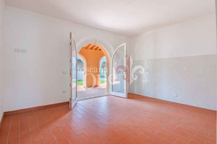 Image No.6-3 Bed House for sale