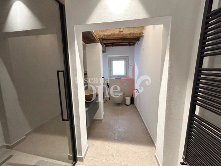 Image No.21-2 Bed Apartment for sale