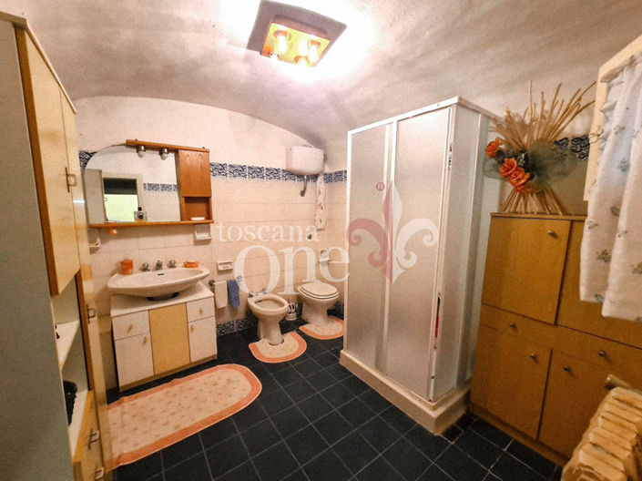 Image No.16-3 Bed House for sale