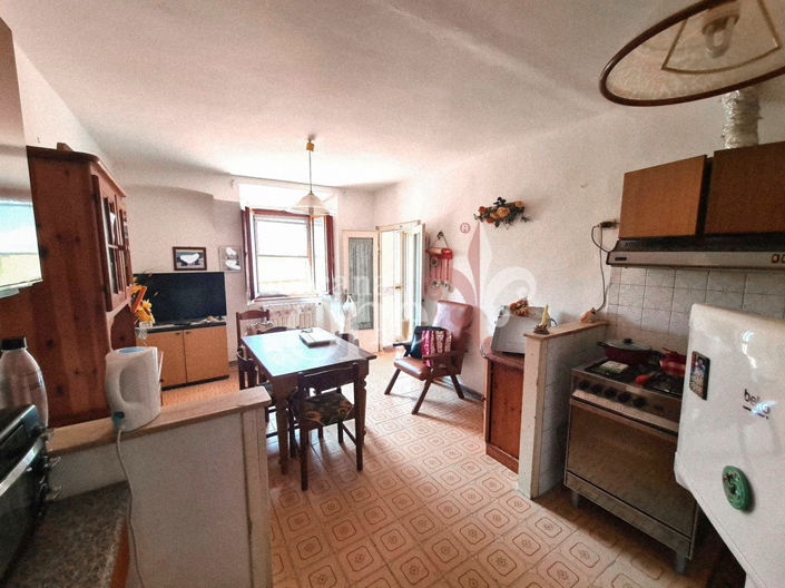 Image No.7-3 Bed House for sale