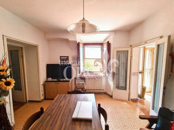 Image No.8-3 Bed House for sale