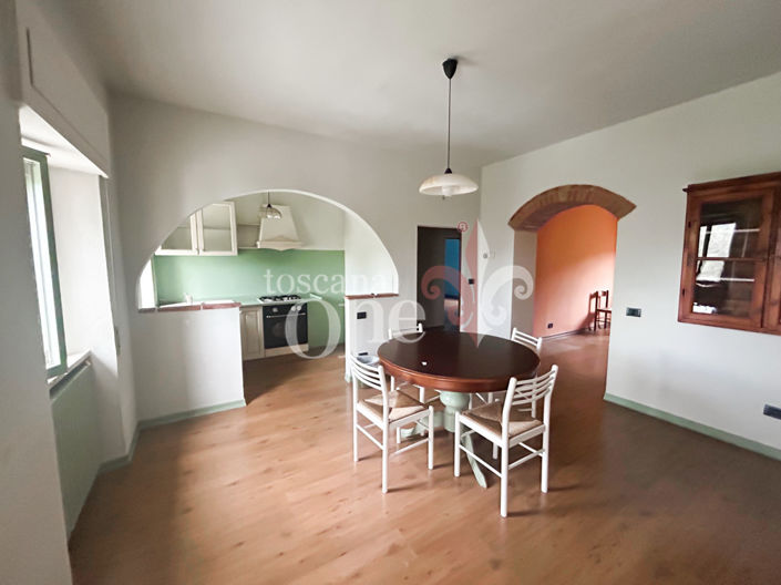 Image No.2-Appartement de 2 chambres à vendre à Montecatini Val di Cecina