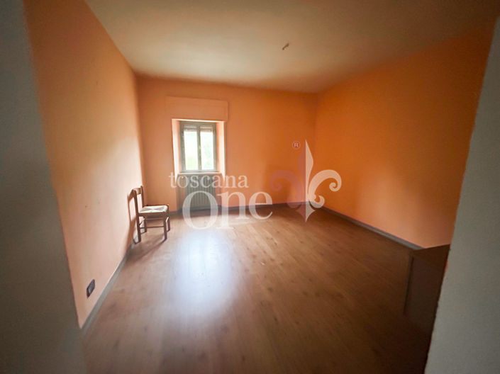 Image No.6-Appartement de 2 chambres à vendre à Montecatini Val di Cecina