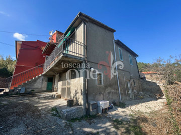 1 - Chianni, House