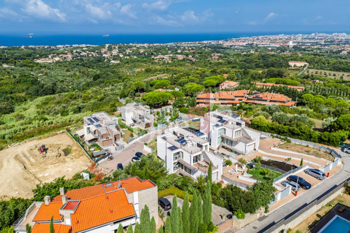 Image No.9-Maison de ville de 1 chambre à vendre à Livorno