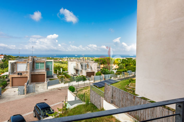 Image No.2-Maison de ville de 1 chambre à vendre à Livorno