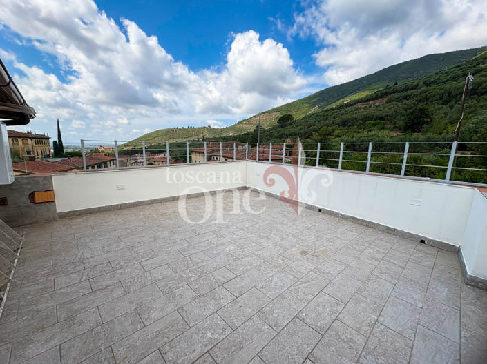 Image No.2-3 Bed House for sale