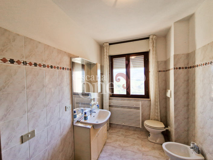 Image No.21-2 Bed Apartment for sale