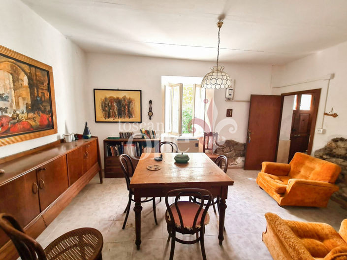 Image No.9-3 Bed House for sale