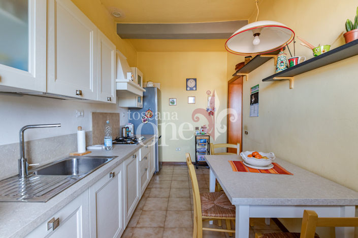 Image No.16-4 Bed House for sale