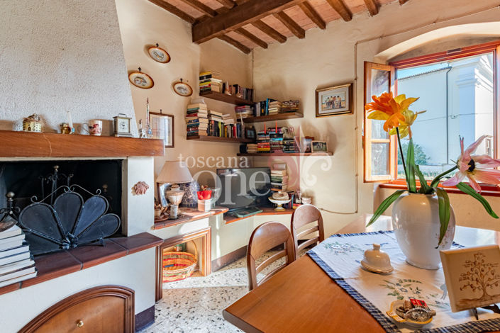 Image No.8-4 Bed House for sale