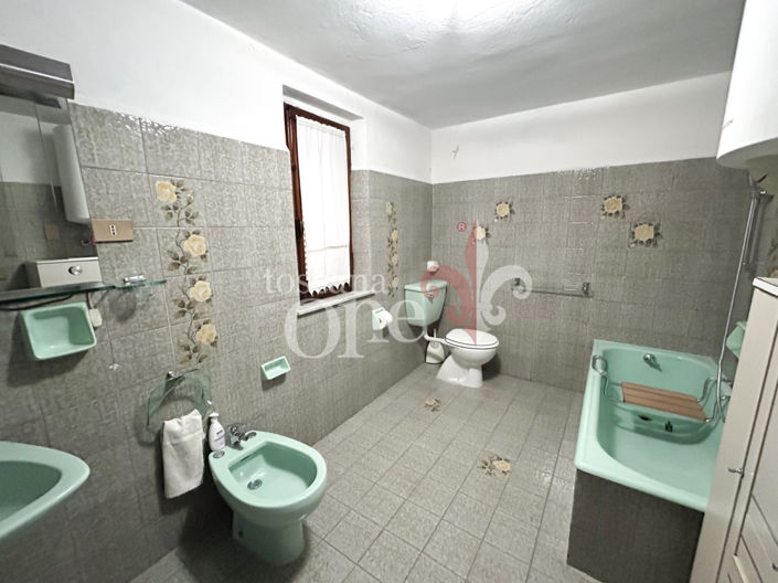 Image No.22-Appartement de 2 chambres à vendre à Pomarance