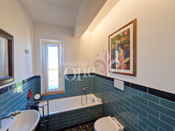 Image No.17-2 Bed House for sale